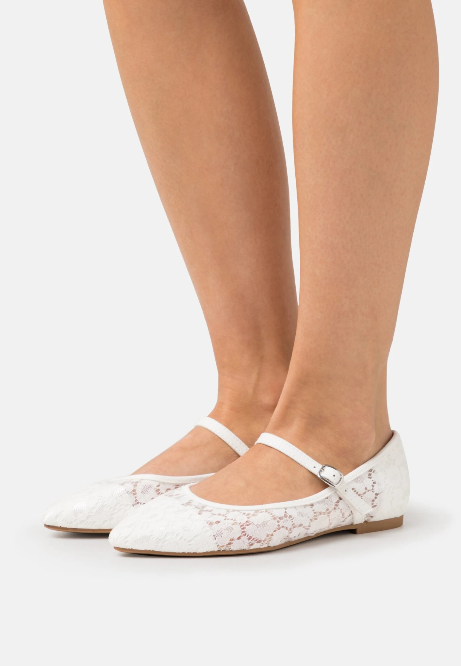 Bailarinas Con Hebilla - White 1 Bailarinas Con Hebilla - White