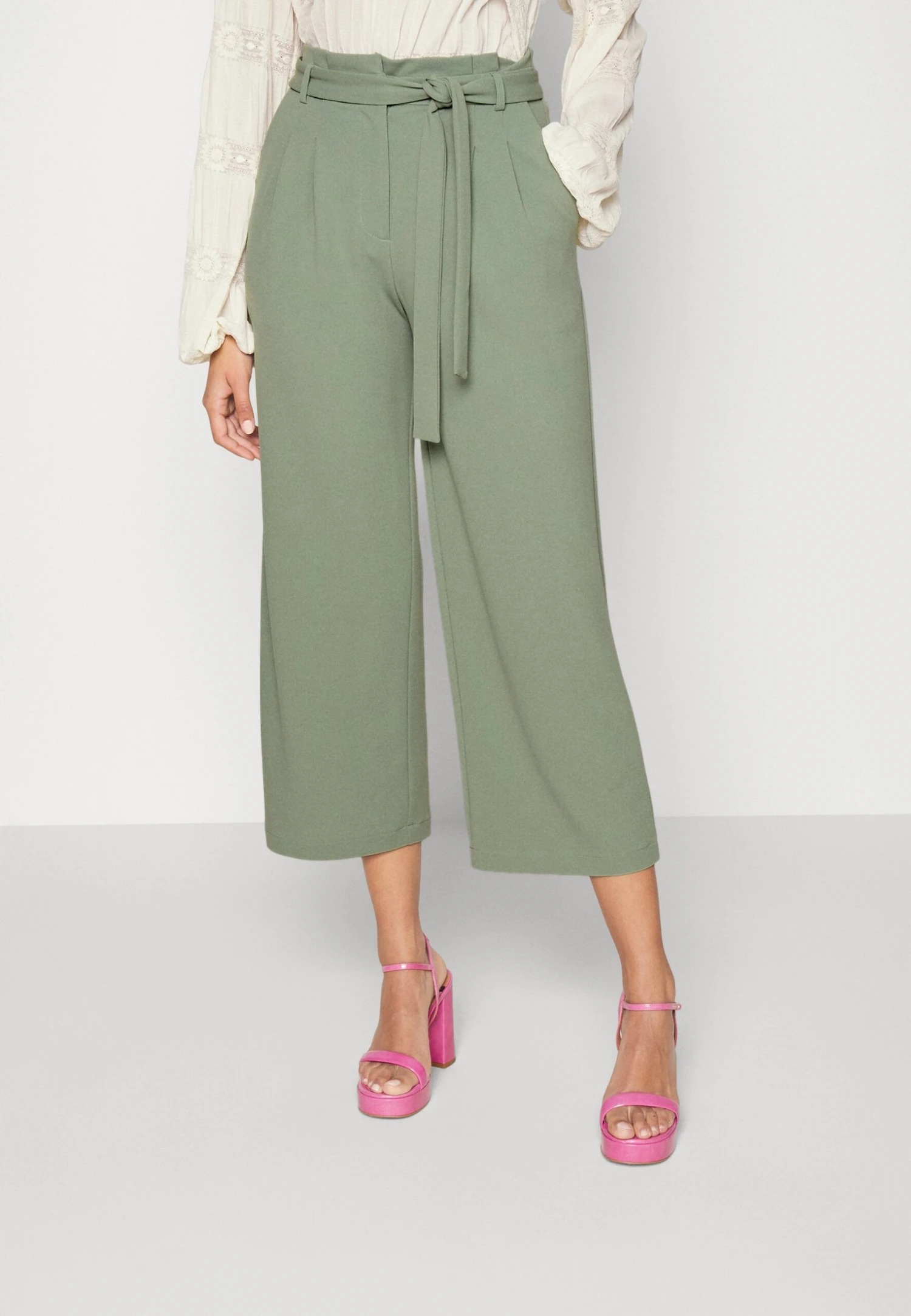 Pantalones - Green 1 Pantalones - Green