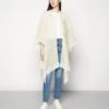 Anna Field Poncho - Yellow