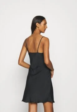 Anna Field Hammered Satin Nightie - Camisón - Black -Tienda Barata Anna Field 582eef8b55cc48b49fe9b0e88e2892d9