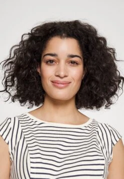 Maternity Baby Doll Nursing Tee- Camiseta Estampada -Dark Blue/Off-White -Tienda Barata Anna Field 8c3abe7c8c1f46f5a45d96808f456c74