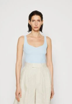 Anna Field Top - Light Blue